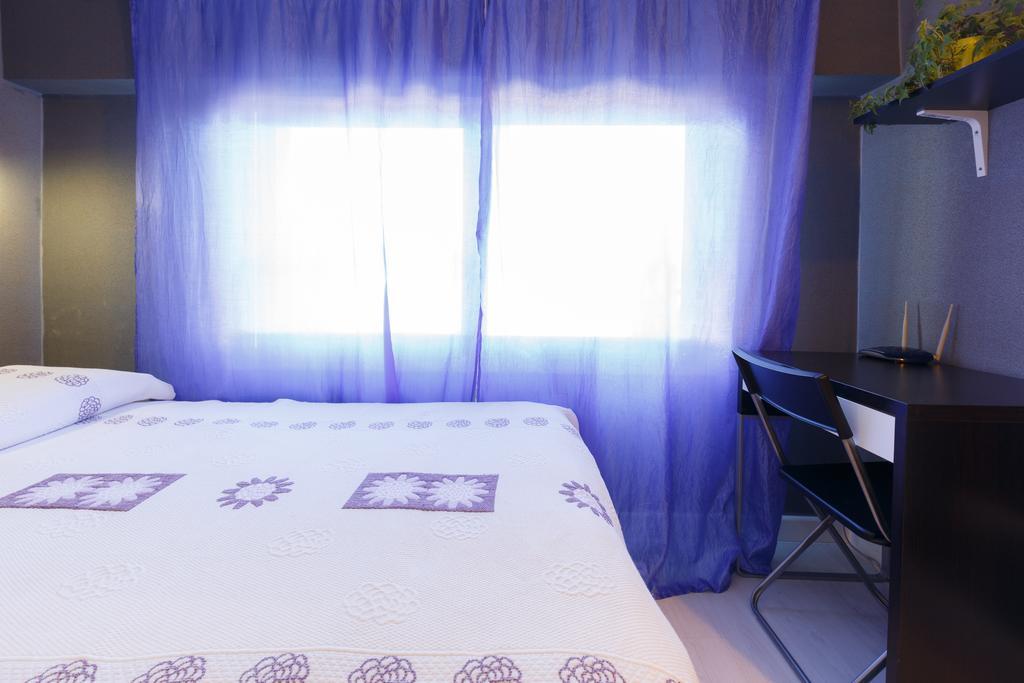 Apartment Hola Dr. Bove Barcelona